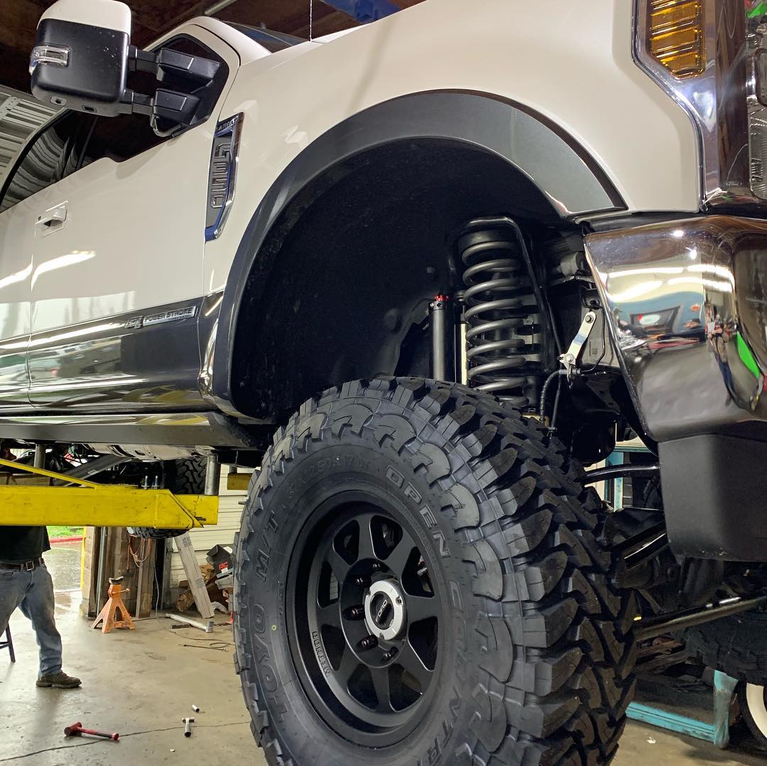 Lifted diesel truck custom build